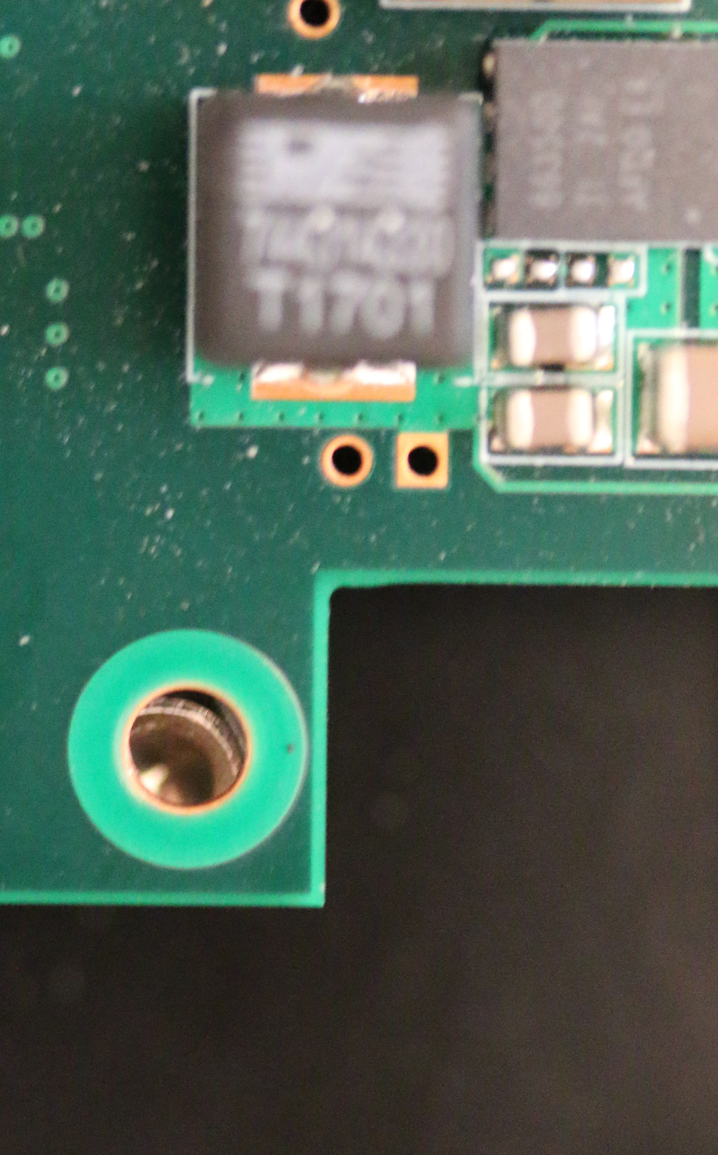 fmadio chassis pcb mounting hole 